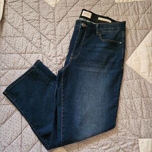 Angels Women's Dark Blue Everluxe Ankle Jeans With Comfort Waist  Size 12/31